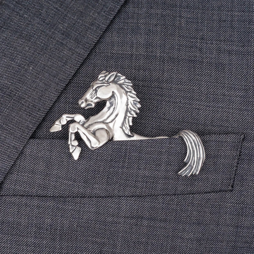 ✨ Luxe, gedetailleerd vormgegeven dierenbroche – Een opvallend sieraad van topkwaliteit voor pakken en blazers