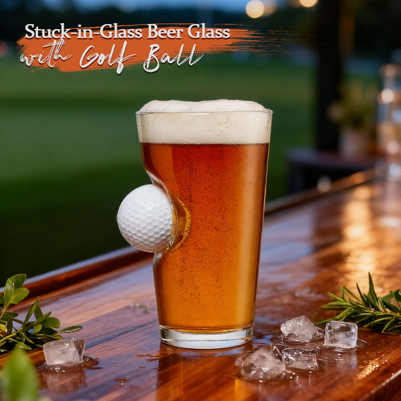 🍺⛳ Stuck-in-Glass Bierglas met Golfbal – Creatief & Uniek