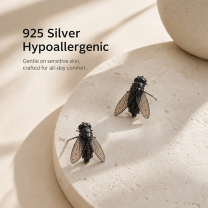 🔥Laatste dag van de kortingen! Realistic Fly Stud Earrings – Quirky Novelty Statement Jewelry