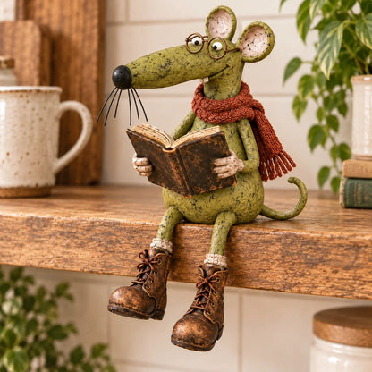 🐭📚 Speelse lezende muis als decoratie op een boekenplank – Vintage beeldje van een boekenliefhebber & gezellige woondecoratie