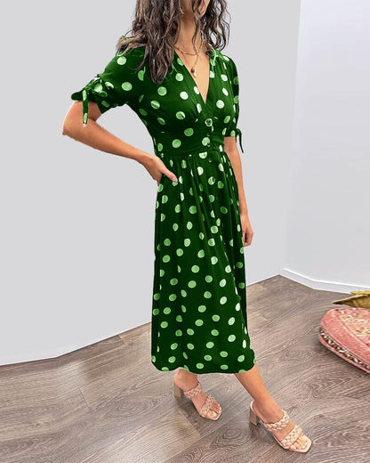 🥰Nieuwe producten Hot Sale 45% KORTING🌹Polka Dot-jurk met diepe V-hals