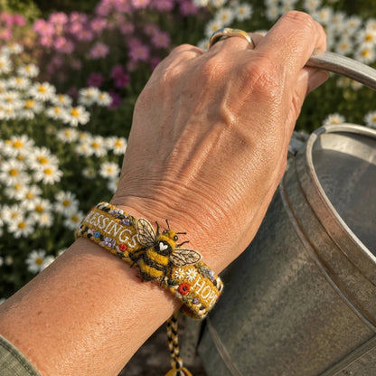 🌼Zegeningen & Hoop 🐝2026 Limited Edition Handgemaakte geweven armband met bijenmotief
