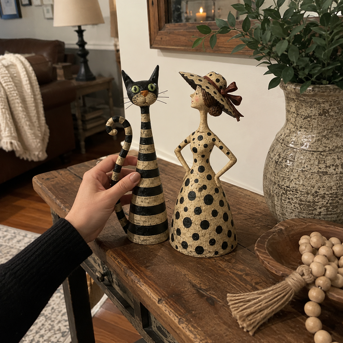 Vintage beeldjeset met kat en dame 🐱 Gezellig woonaccessoire