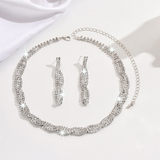 🎉 Uitverkoop 2026 — Meer dan 21.500 verkocht ✨ Set met een schitterende ketting en oorbellen met strass-steentjes en klauwbevestiging