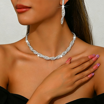 🎉 Uitverkoop 2026 — Meer dan 21.500 verkocht ✨ Set met een schitterende ketting en oorbellen met strass-steentjes en klauwbevestiging